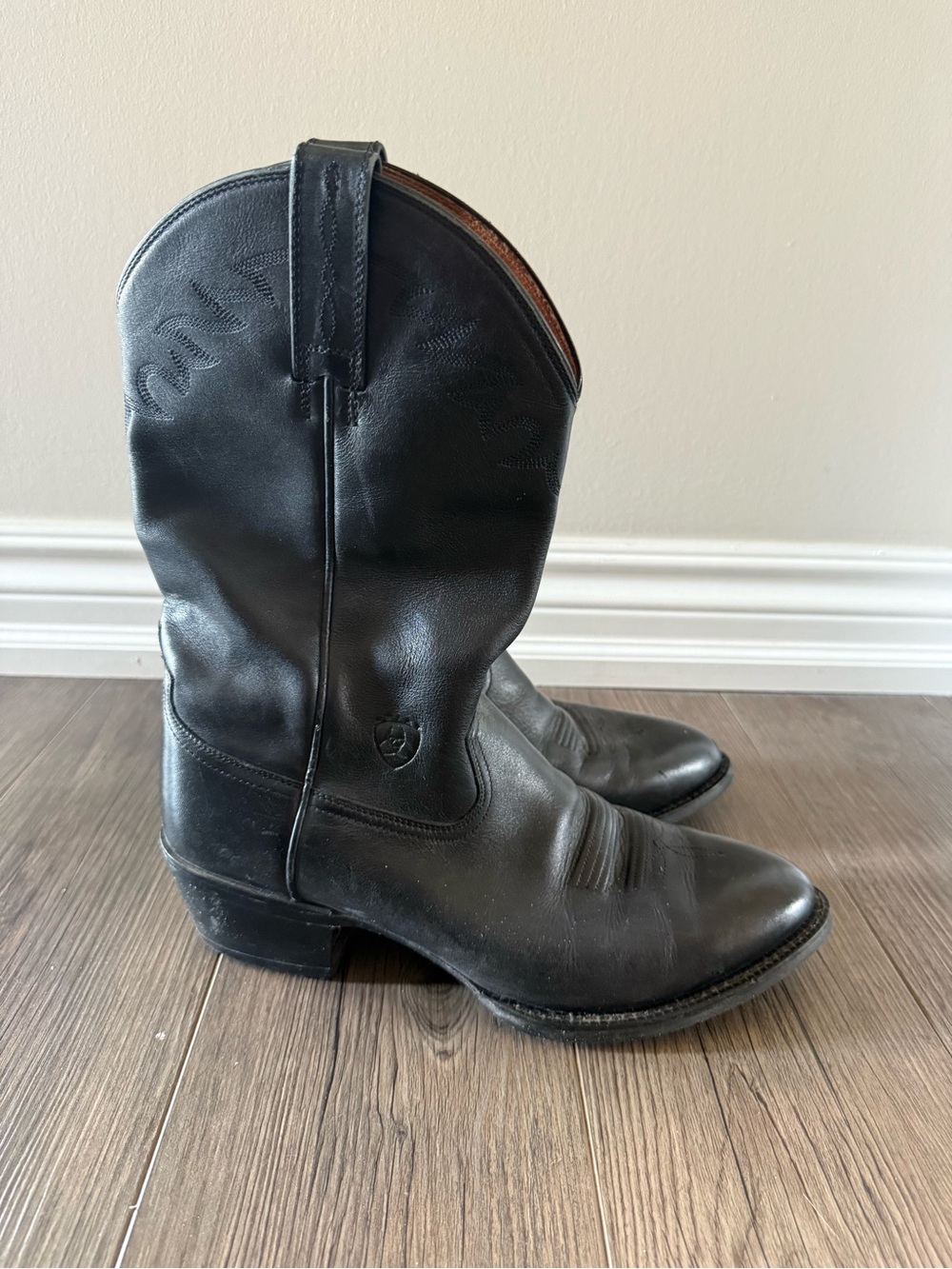 Ariat Men’s Heritage Sedona Western Cowboy Boots Size 9.5